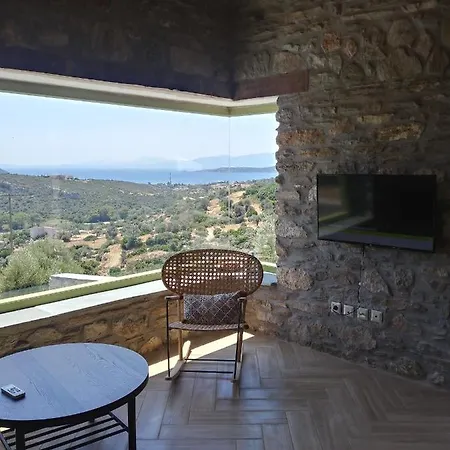 Rokanes Glass Stone With Pool Βίλα Kouvelles